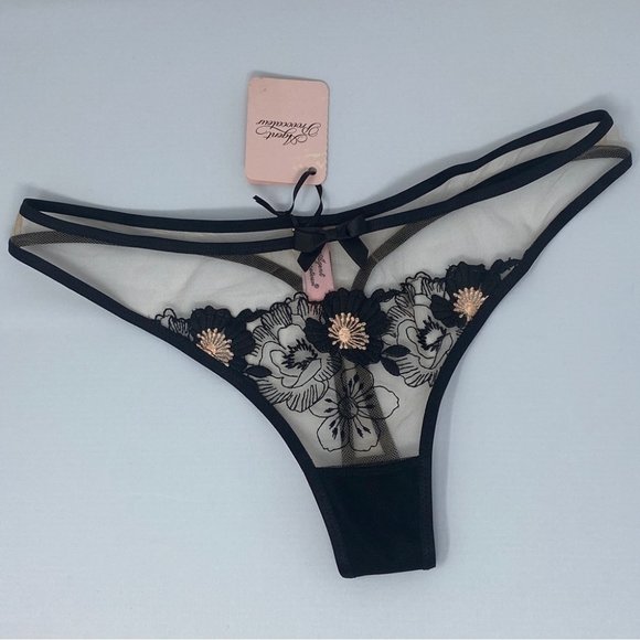 Agent Provocateur Other - Agent Provocateur Janie Black Peach Thong AP5 Extra LargeNWT
